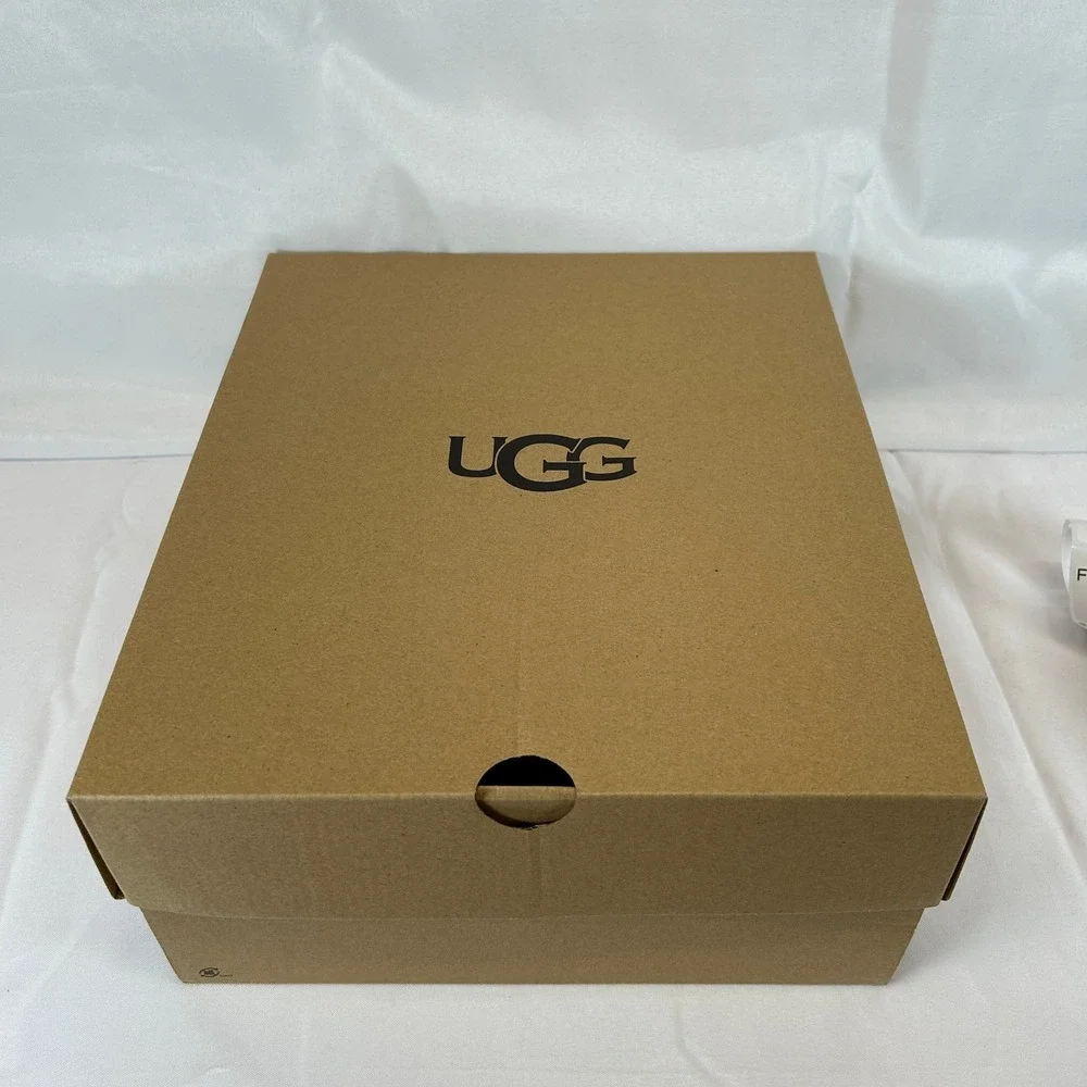 UGG Classic Mini Iridescent Dragon Fruit Pink Boots 1153532 Womens 9